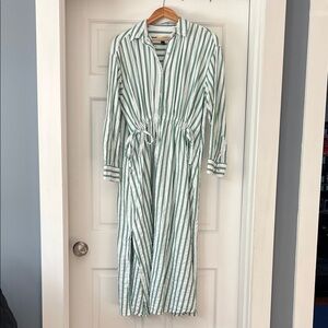 Universal Thread Green and White Striped Long Sleeve Dress